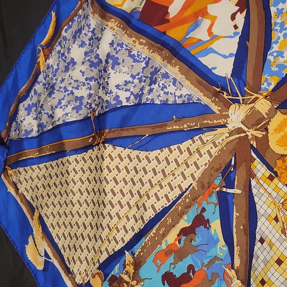 Hermes scarf - Picture 7 of 10